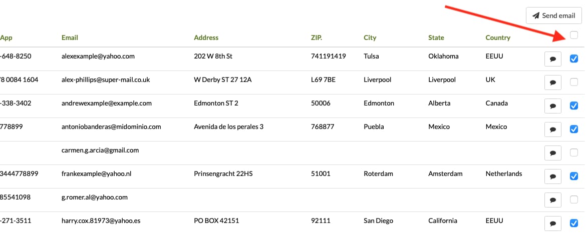 Mailing. Send emails to multiple customers screenshot for WhatsApp, email and message templates for pet businesses